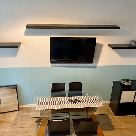 Cosy Moods - Oldtown * Трієст