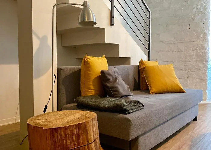 Cosy Moods - Oldtown * Τεργέστη