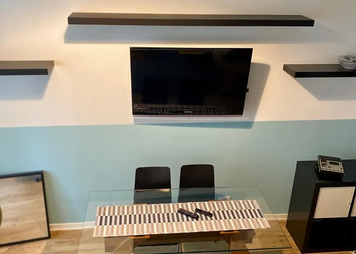 Cosy Moods - Oldtown * Τεργέστη